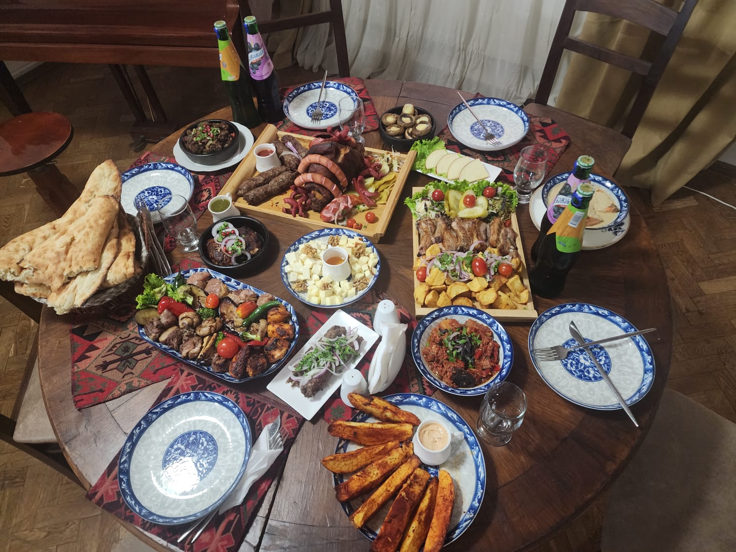 Eco-Menu for 11-15 Person - Georgian dish at Tbilisuri Ezo restaurant in Tbilisi }}